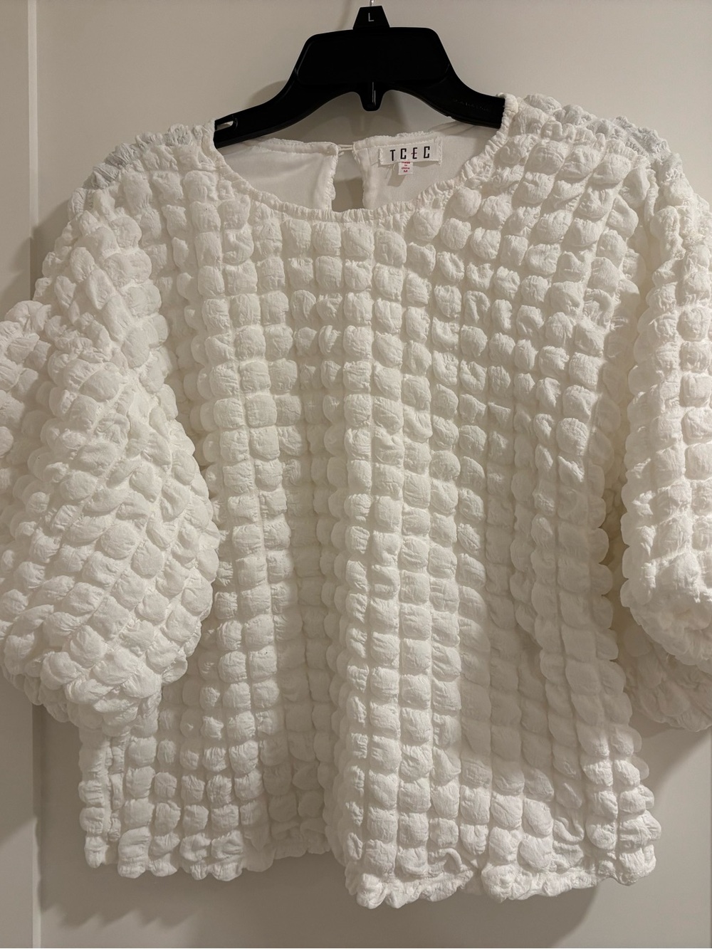 TCEC White Textured Bubble-Sleeve Top